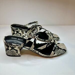 Nine West Sandals Block Heel-Strappy-Black & White Snake Skin look-Size 10